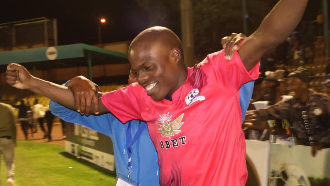 Low-flying 'Birds' out of 8Bet Cup 